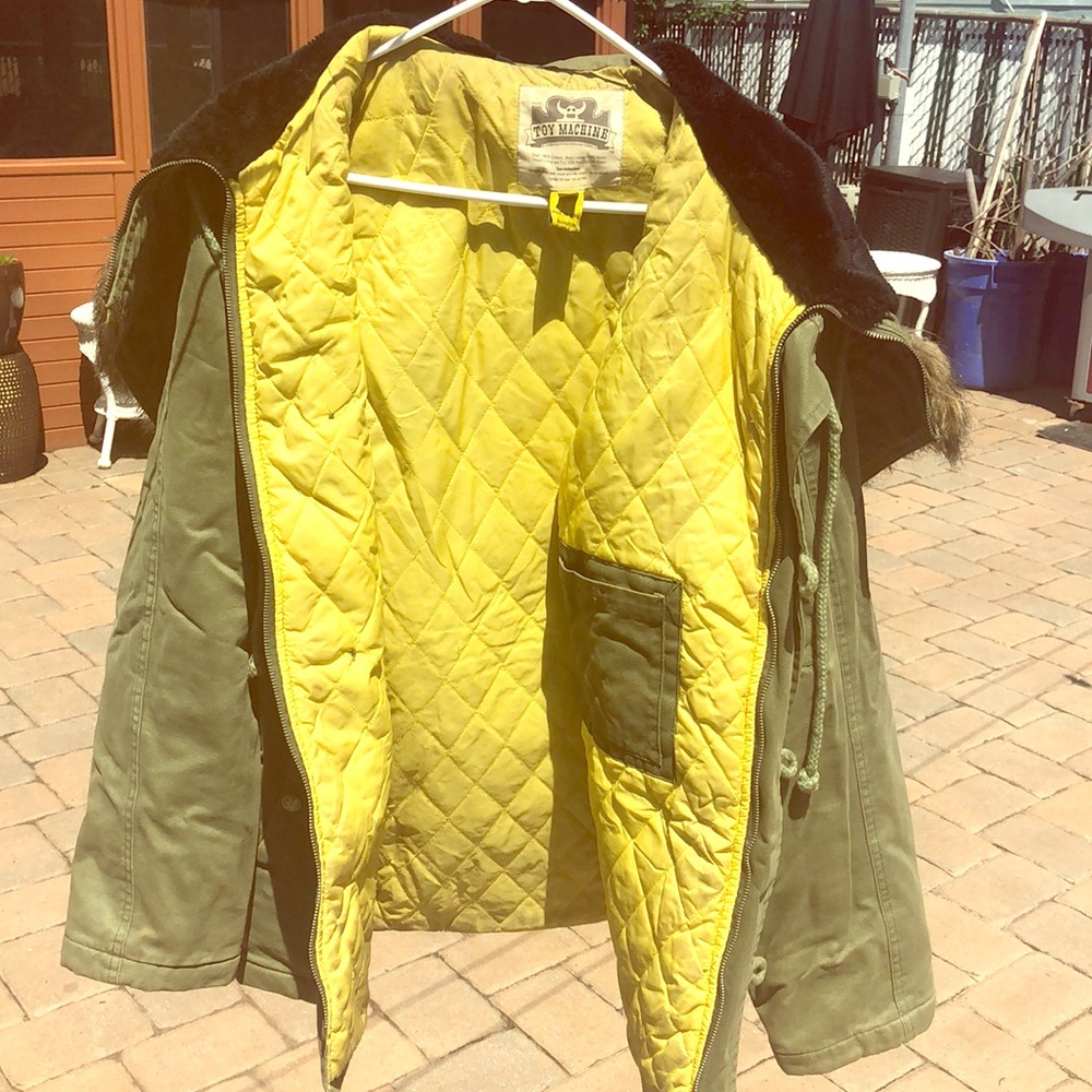 09-12 Toy Machine Winter / Snowboarding Coat